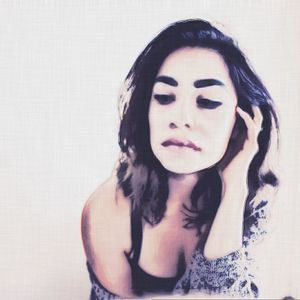 Meet your Posher, Amalia